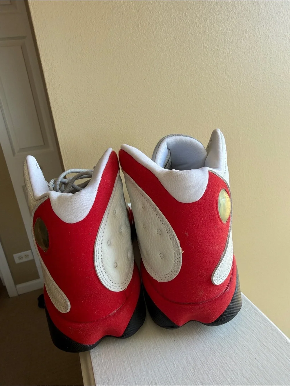 Air Jordan Retro 13 White and Red Basketball Shoes. (No box)